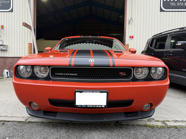 ダッジ チャレンジャー R/T の中古車詳細 (121,900km, オレンジ, 大阪