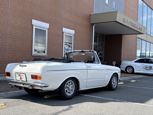パプリカ様 トヨタ パブリカ コンバーチブル ツインキャブ 空冷800ccの中古車