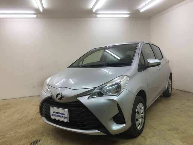 ヴィッツ 1.3 F 4WD ☆スマートキー☆