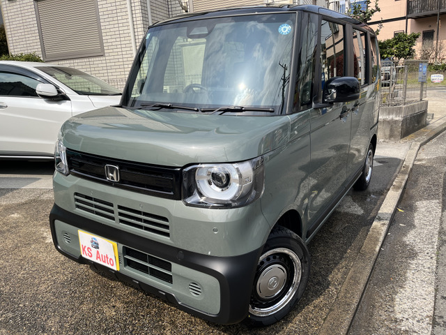 N-BOX ジョイ ターボ 2トーン 4WD ターボ 4WDのおクルマです。