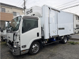 エルフ 冷蔵冷凍車 格納ゲート付きワイドロング冷凍車