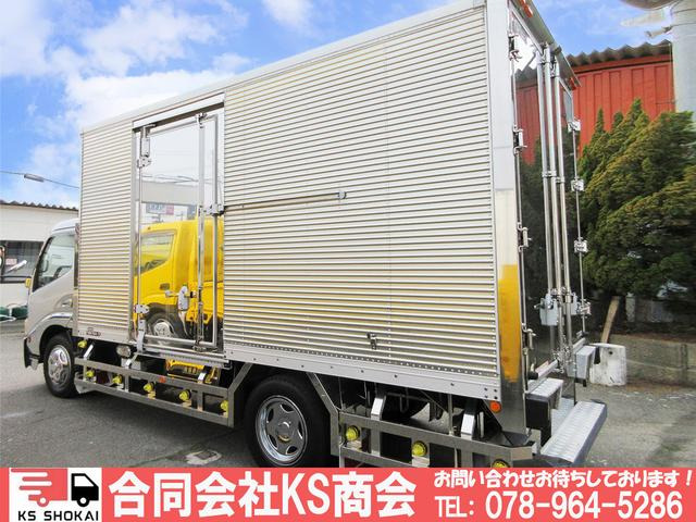 デュトロ  バン ロングボディ サイド扉 3トン積載