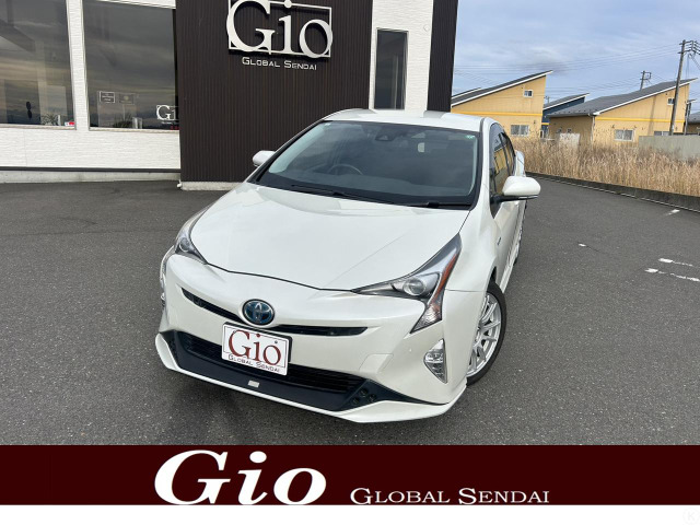 プリウス 1.8 S セーフティ プラス 1オーナー車 フルエアロ 9型ナビTV