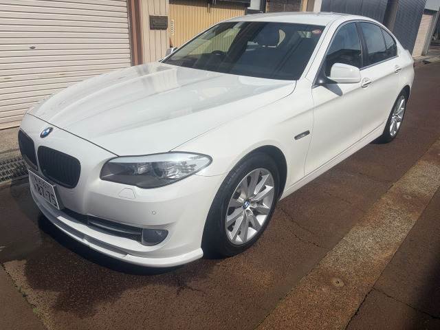 5シリーズセダン 523i エアロ 外装キレイ