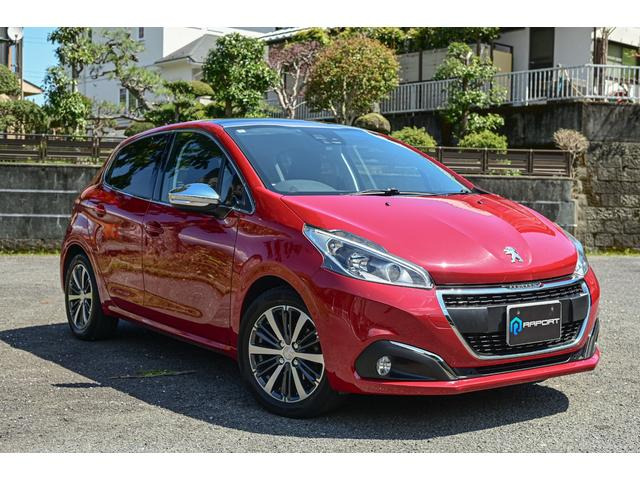 プジョー 208 アリュール シエロ パッケージ パノラミックガラスルーフ