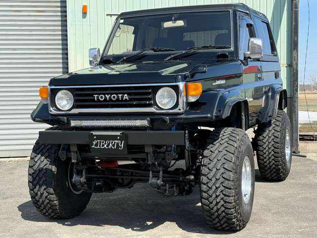 トヨタ ランドクルーザー70 4.2 ZX FRPトップ ディーゼル 4WD FOX