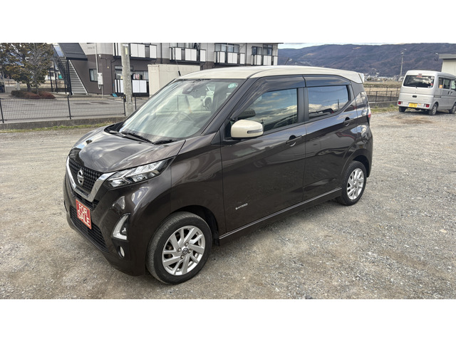 デイズ ハイウェイスターX 4WD ワンオーナー アラウンドビュー ETC