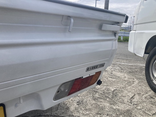 三菱 ミニキャブトラック Vタイプ エアコン付 4WD 5MT 軽トラ 検有 の