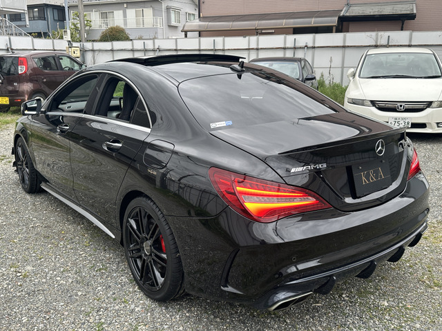 メルセデス・ベンツ CLAクラス AMG CLA45 4マチック 4WD の中古車詳細