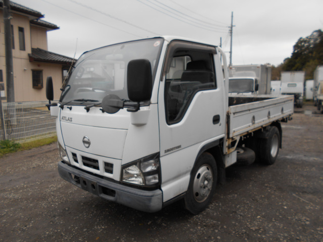 アトラス 4.8 DX ディーゼル 3T 平ボディー