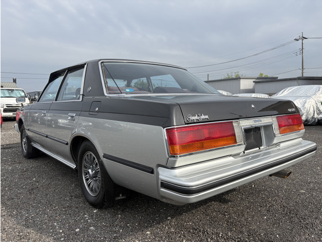 トヨタ クラウン 希少 実走行2.7万キロ の中古車詳細 (27,426km トヨタ クラウン 希少 実走行2.7万キロ の中古車詳細 (27,426km