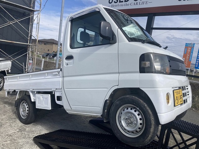 三菱 ミニキャブトラック Vタイプ エアコン付 4WD 5MT 軽トラ 検有 の