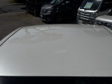 ●ルーフの傷や凹み、色褪せ塗装剥げなど見逃しやすいので是非ご覧ください☆弊社は全車ポリッシャーによるポリマー加工施工済みですので光沢に自信あります☆