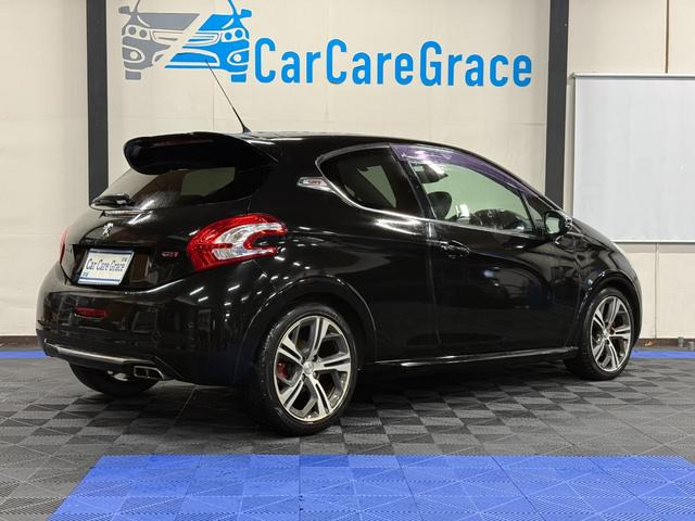 プジョー 208 GTi 6MT 200馬力 ETC 純正ナビ の中古車詳細 (133,000km