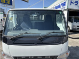 2970cc 2t 2トン 平ボディ 5速 5MT ディーゼル 積載2000Kg パワーウインドウ 荷台内寸311&times;161 走行32000K 内外装仕上げ済み