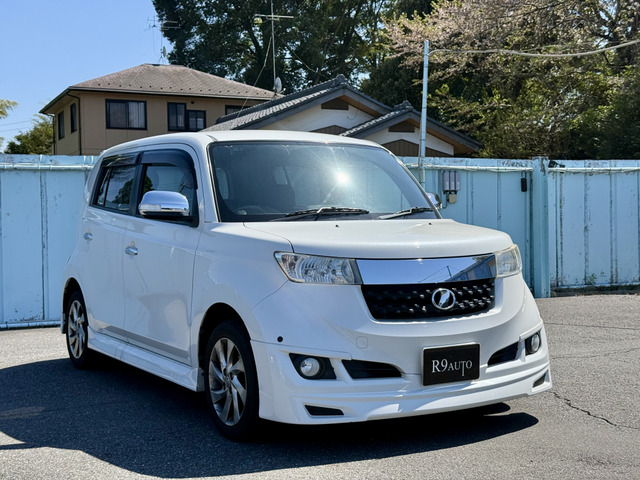 トヨタ bB 