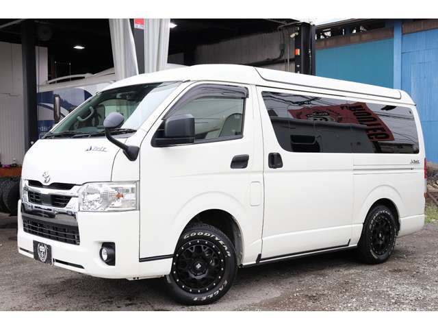 トヨタ ハイエースバン キャンピング 東和モータース ツェルト