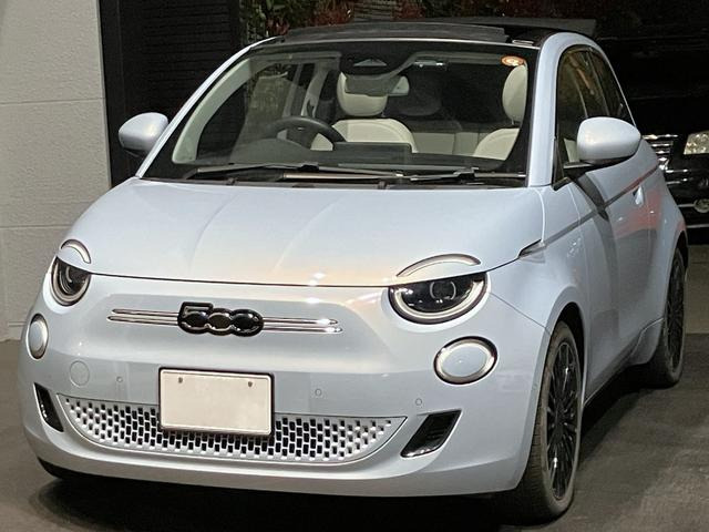 500eオープン ディーラー車 右ハンドル ベージュレザー