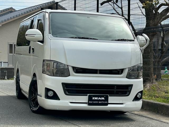 トヨタ ハイエースバン 3.0 スーパーGL ロング ディーゼル フロント 