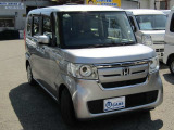 【中古車情報】ホンダ N-BOX G 新品ディスプレイオーディオ ETC の中古車詳細（走行距離：9.5万km、カラー：ルナシルバー・メタリック、販売地域：兵庫県伊丹市荻野）