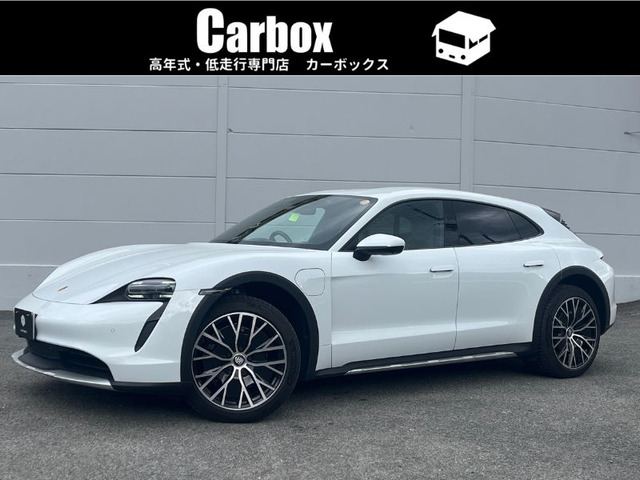 タイカンクロスツーリスモ 4 4シート 4WD 