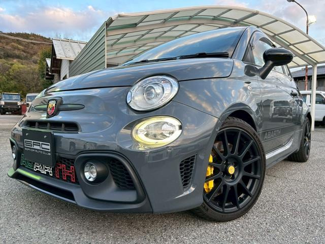 アバルト595 コンペティツィオーネ パフォーマンス パッケージ II 5MT 限定50台/右ハ...