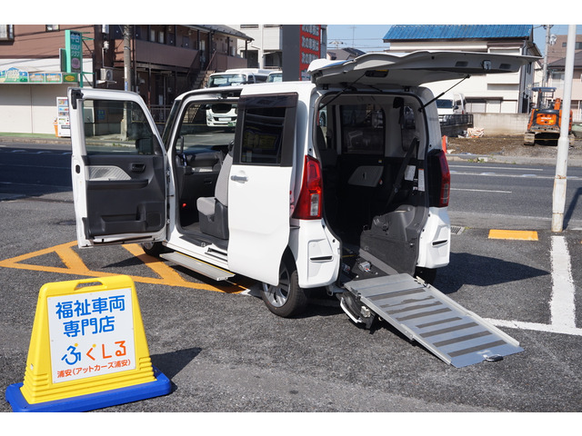 ダイハツ タント 