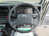 ☆内装・ハンドル廻りです☆D席エアバッグ付きです☆