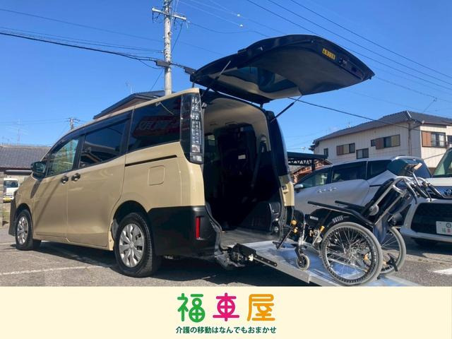 ヴォクシー 2.0 X ウェルキャブ オールペン