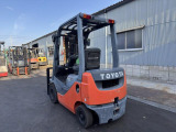 トヨタL&F エンジンフォークリフト 18583