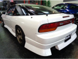 ホワイトカラーフルエアロ&A-TECEアルミ&リトラクタブルRAYBRIGクリアライト&バケットシート&前後タワーバー&追加メーター&レザーステアリング他ドレスアップ仕様車です