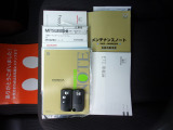 新車時保証書メンテナンスノート完備。スマートキー2個あります。