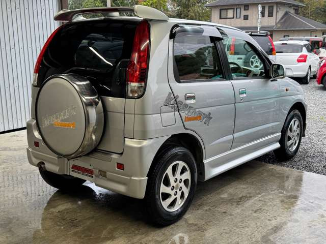 ダイハツ テリオスキッド キスマークL 4WD 5速マニュアル キーレス CD 
