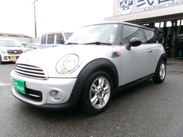 ミニ クーパー 社外メモリーナビ 地デジフルセグTV