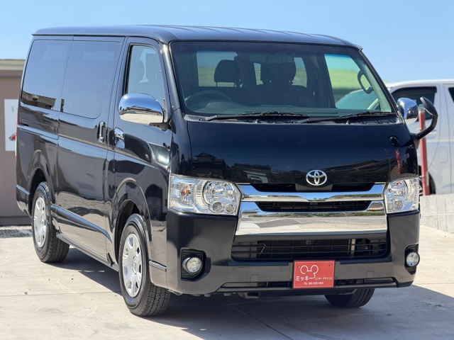 トヨタ ハイエースバン 