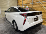 プリウス 1.8 S E-Four 4WD BT対応ナビバックカメラ追従クルコンET