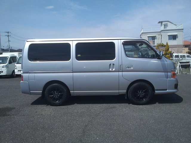 日産 キャラバン 3.0 GX ロング ディーゼル 4WD 上級グレードGX の中古
