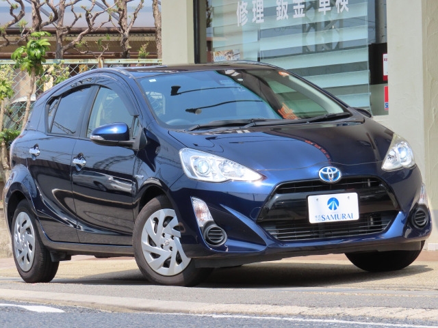 アクア 1.5 S スタイルブラック 女性1オーナーユーザー様買取禁煙車