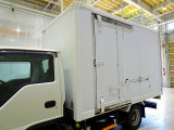 荷台内寸:320&times;175&times;190 R1年製 R観音扉/90度ストッパー付 箱厚み5.5cm 左サイドスライドドア ステンレス製ラッシングレール2段(53cm/125cm) 水抜き穴前1対 荷室LED灯2個