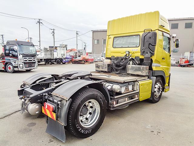 UDトラックス クオン トレーラーヘッド 460馬力 第五輪11.5t K4909 の