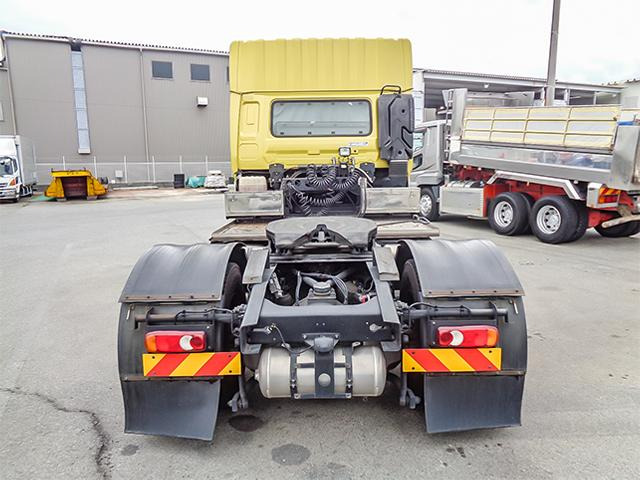 UDトラックス クオン トレーラーヘッド 460馬力 第五輪11.5t K4909 の