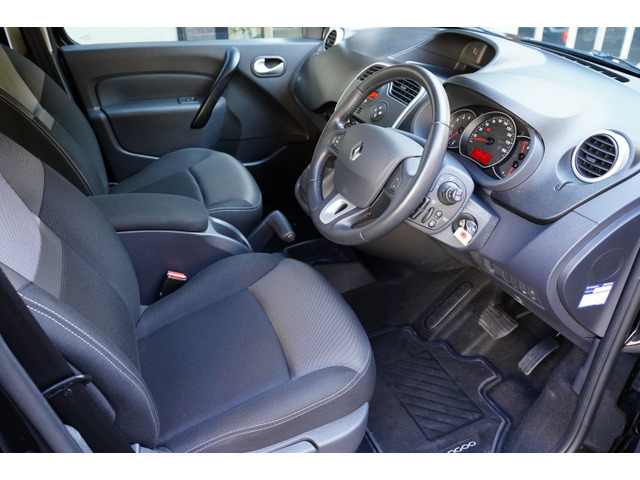 ルノー カングー