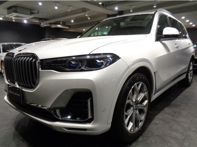 BMW X7 