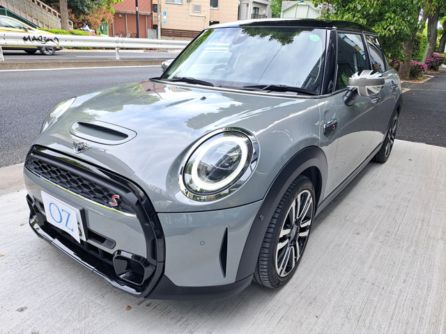 ミニ クーパー SD 1オーナー 10.700キロ ナビETC