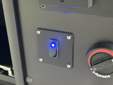 ナビサブ切替スイッチで車中泊時にもナビが使用できます!