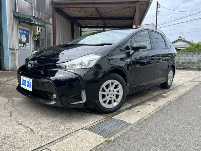 トヨタ プリウスα 