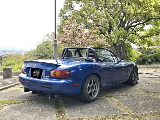 マツダ ロードスター 1.8 10周年記念車 10Th記念車/車高調/ロールバー