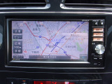 純正メモリーナビは7インチタッチパネル。