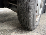 前タイヤです。