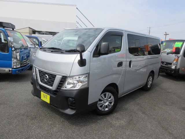日産 NV350キャラバン 